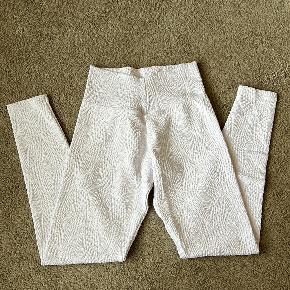 NWOT BBB Mermaid Leggings